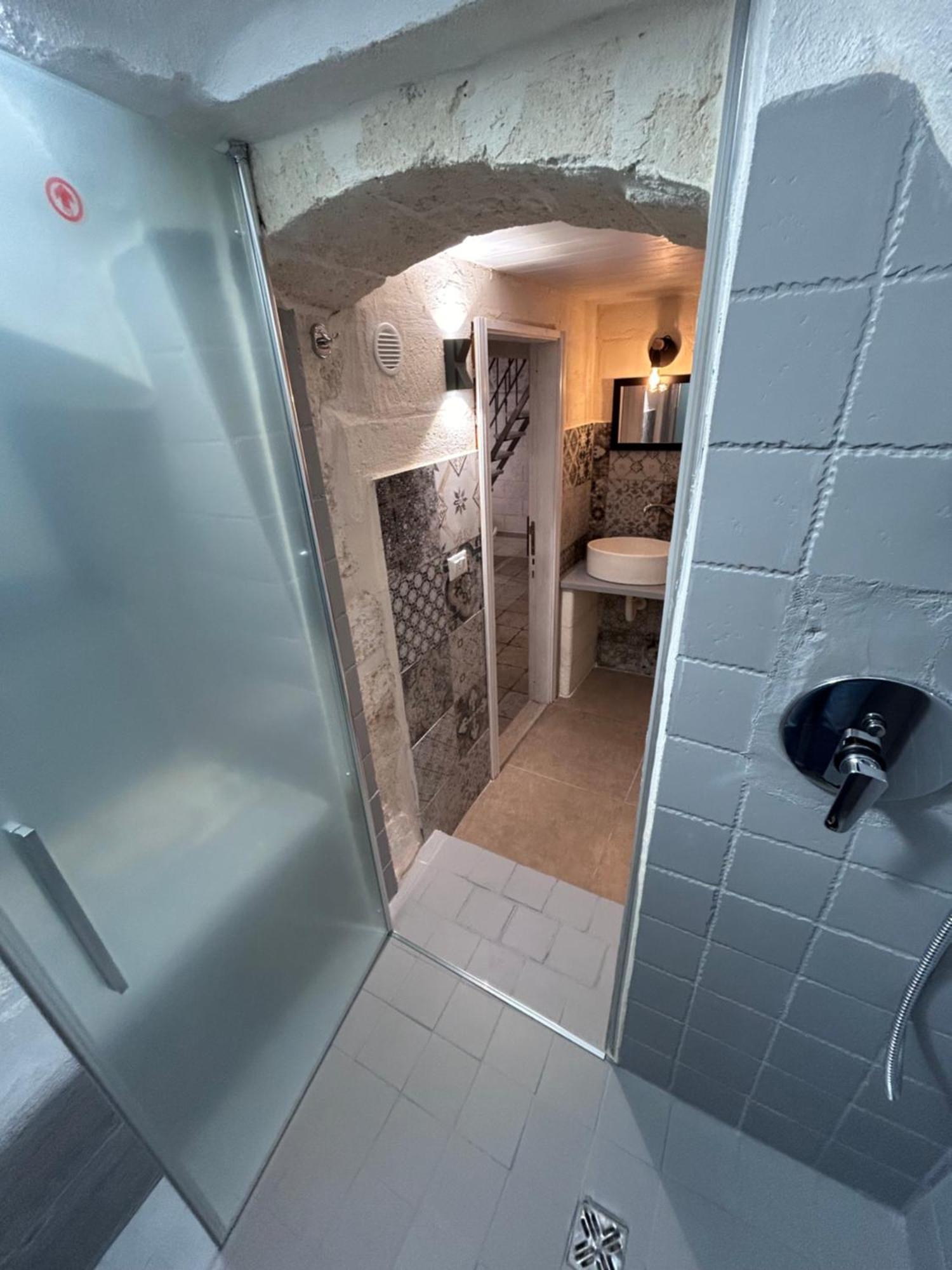La 13 Guest House 奥斯图尼 外观 照片